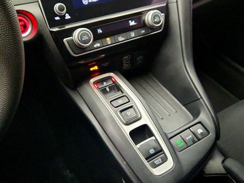 Used 2020 Honda Insight EX image 16