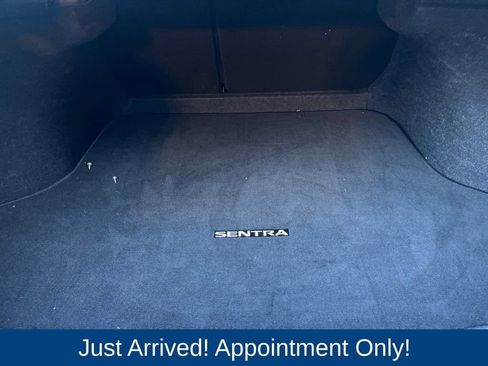 Used 2020 Nissan Sentra SV FWD image 12