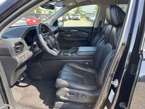 Used 2023 Honda Pilot EX-L image 12