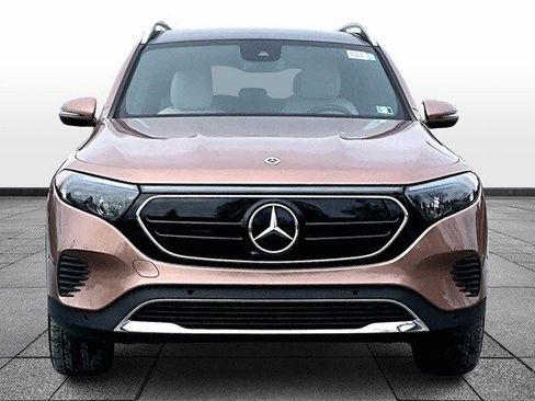 Certified 2023 Mercedes-Benz EQB 300 4MATIC image 2