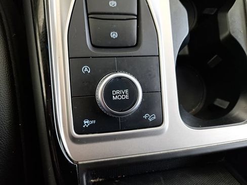 Certified 2022 Ford Explorer ST w/ ST Street Pack AWD/4WD image 16
