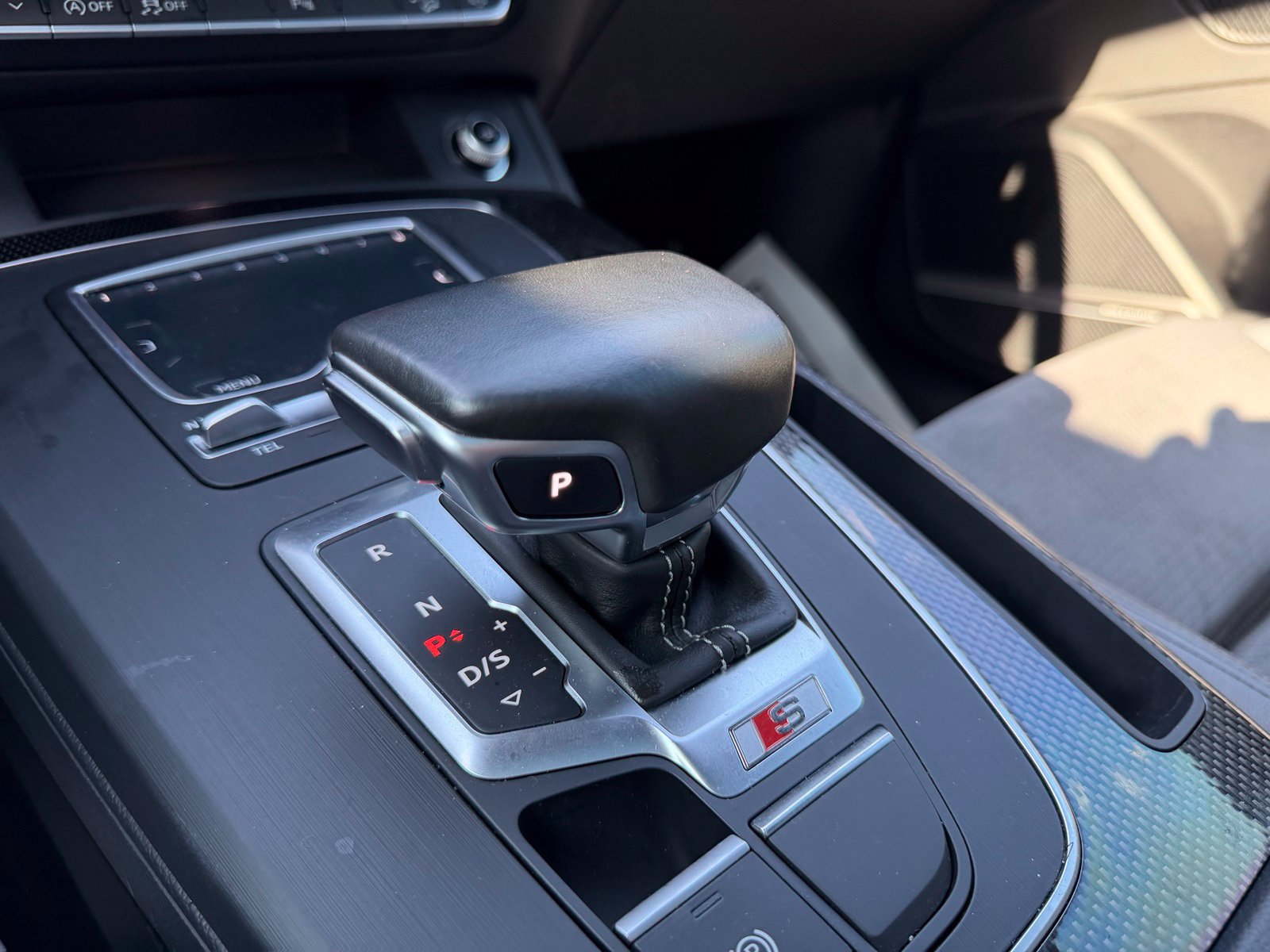 Used 2018 Audi SQ5 Prestige AWD/4WD image 31