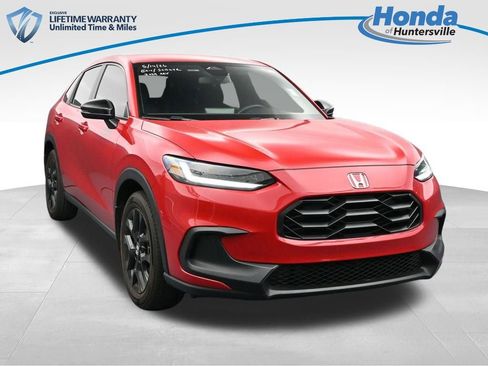 Used 2024 Honda HR-V Sport image 1