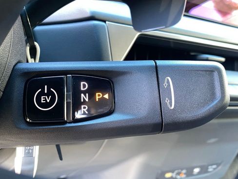 New 2026 Kia EV9 Light image 18