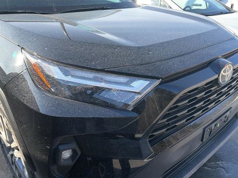 Used 2023 Toyota RAV4 XLE Premium image 4