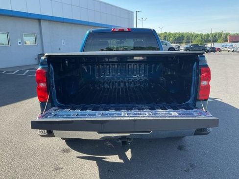 Used 2018 Chevrolet Silverado 1500 LT w/ All Star Edition AWD/4WD image 17