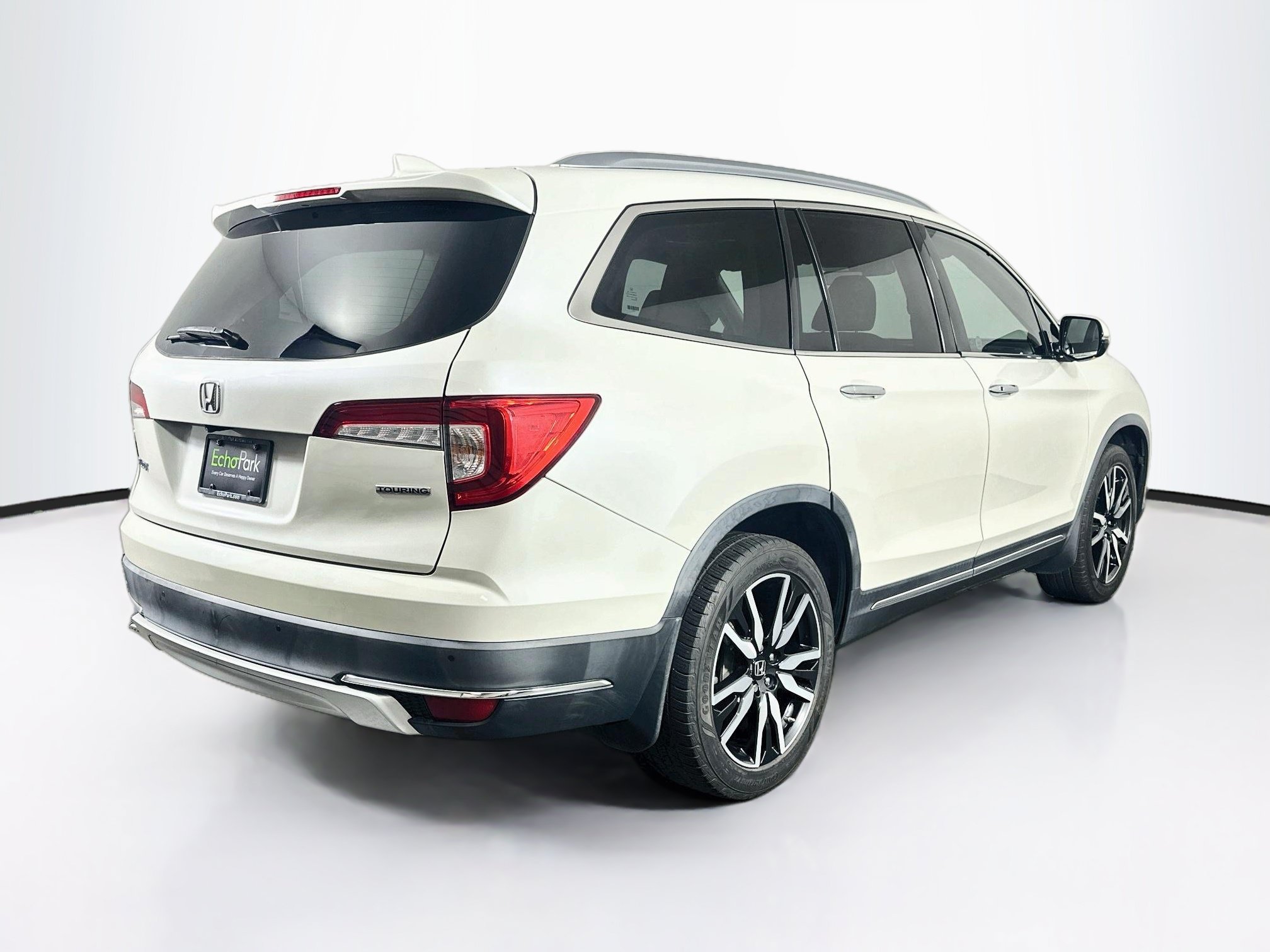 Used 2019 Honda Pilot Touring image 9