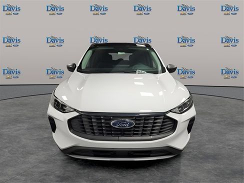 New 2025 Ford Escape Active w/ Tech Pack #1 image 8