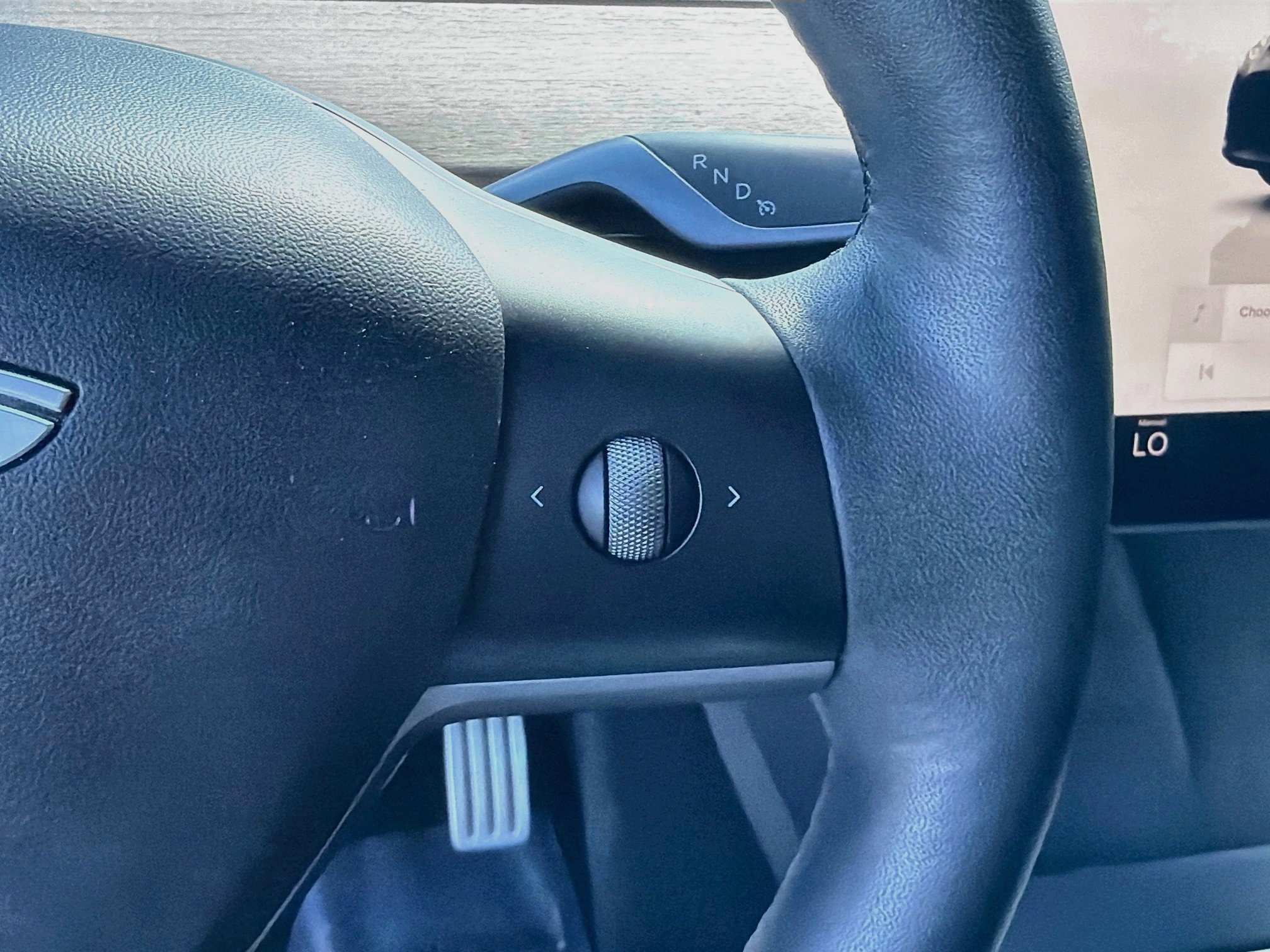 Used 2022 Tesla Model Y Performance AWD/4WD image 36