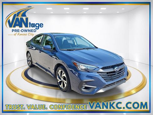 Certified 2025 Subaru Legacy Premium AWD/4WD image 3