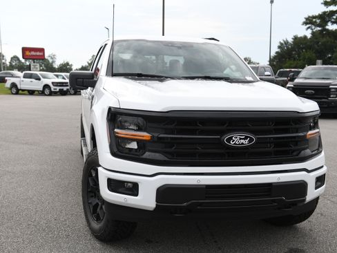 New 2026 Ford F150 XLT w/ Equipment Group 302A MID AWD/4WD image 4