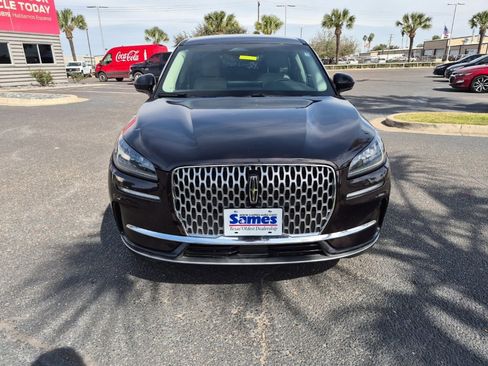 Certified 2023 Lincoln Corsair FWD image 8