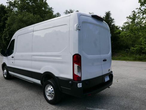 Used 2024 Ford Transit 250 148 Medium Roof Extended AWD image 8