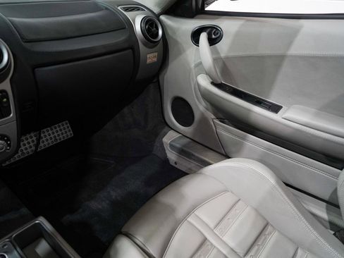 Used 2005 Ferrari F430 Spider image 13