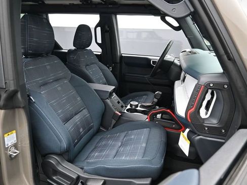 New 2026 Ford Bronco Heritage Edition AWD/4WD image 28