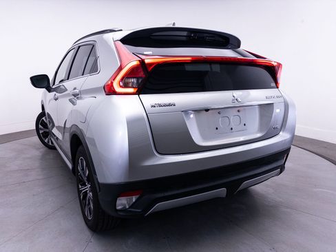 Used 2018 Mitsubishi Eclipse Cross SEL AWD/4WD image 5