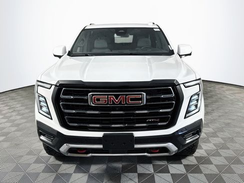Used 2025 GMC Yukon XL AT4 w/ LPO, Floor Liner Package AWD/4WD image 2