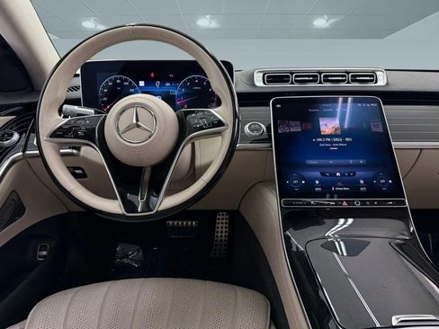 Certified 2022 Mercedes-Benz S 500 4MATIC image 25