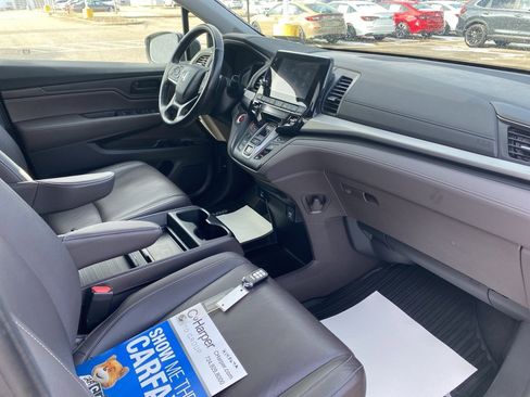 Used 2023 Honda Odyssey EX-L image 10