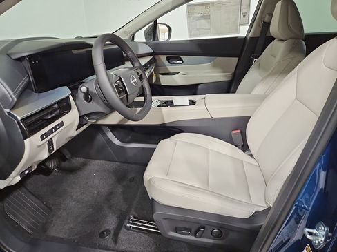 New 2025 Nissan Murano SL image 9