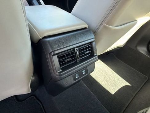 Used 2024 Honda Accord Touring image 17