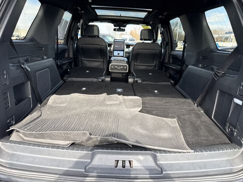 Used 2024 Ford Expedition Timberline image 7