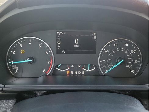 Used 2018 Ford EcoSport SE w/ SE Convenience Package image 17