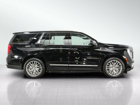 Used 2026 GMC Yukon Denali w/ Denali Reserve Package AWD/4WD image 6