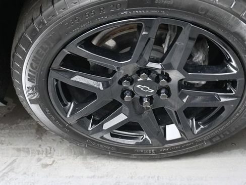 Used 2025 Chevrolet Blazer LT w/ Sound & Technology Package FWD image 32