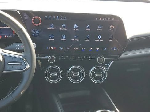 Certified 2024 Chevrolet Blazer EV LT AWD/4WD image 15