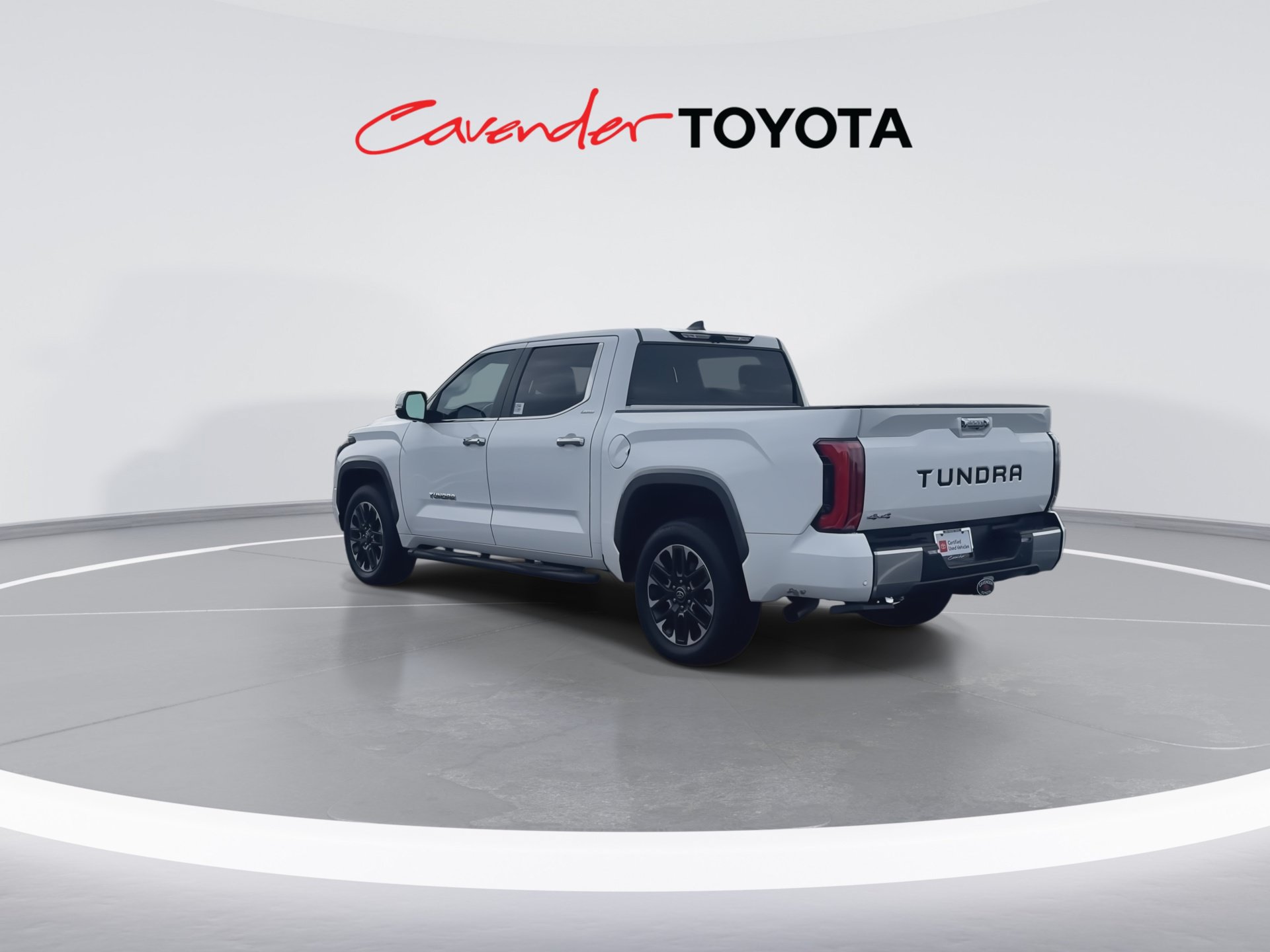 Certified 2025 Toyota Tundra Limited AWD/4WD image 6
