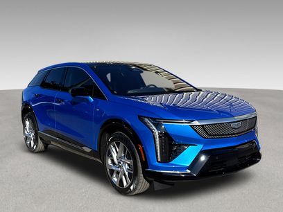 New 2026 Cadillac Optiq Luxury 1