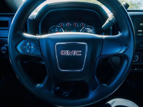 Used 2018 GMC Sierra 1500 2WD Regular Cab image 19