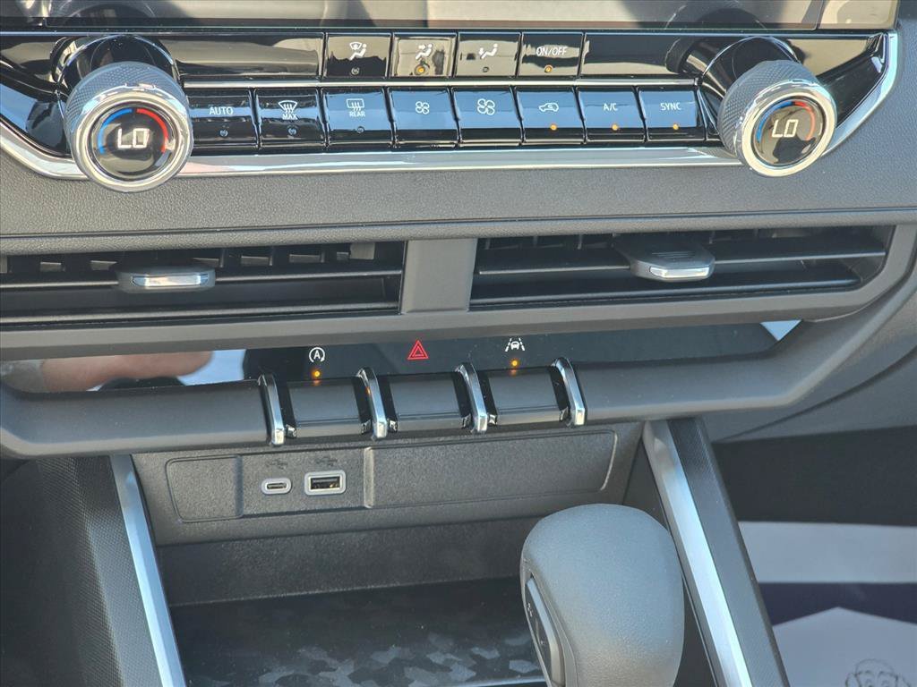 New 2026 Chevrolet Colorado Trail Boss AWD/4WD image 16