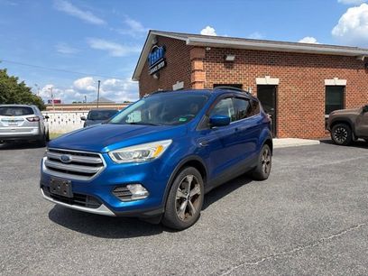 Used 2017 Ford Escape SE w/ Equipment Group 201A