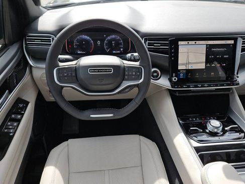 New 2026 Jeep Grand Wagoneer Limited w/ Convenience Group I AWD/4WD image 12