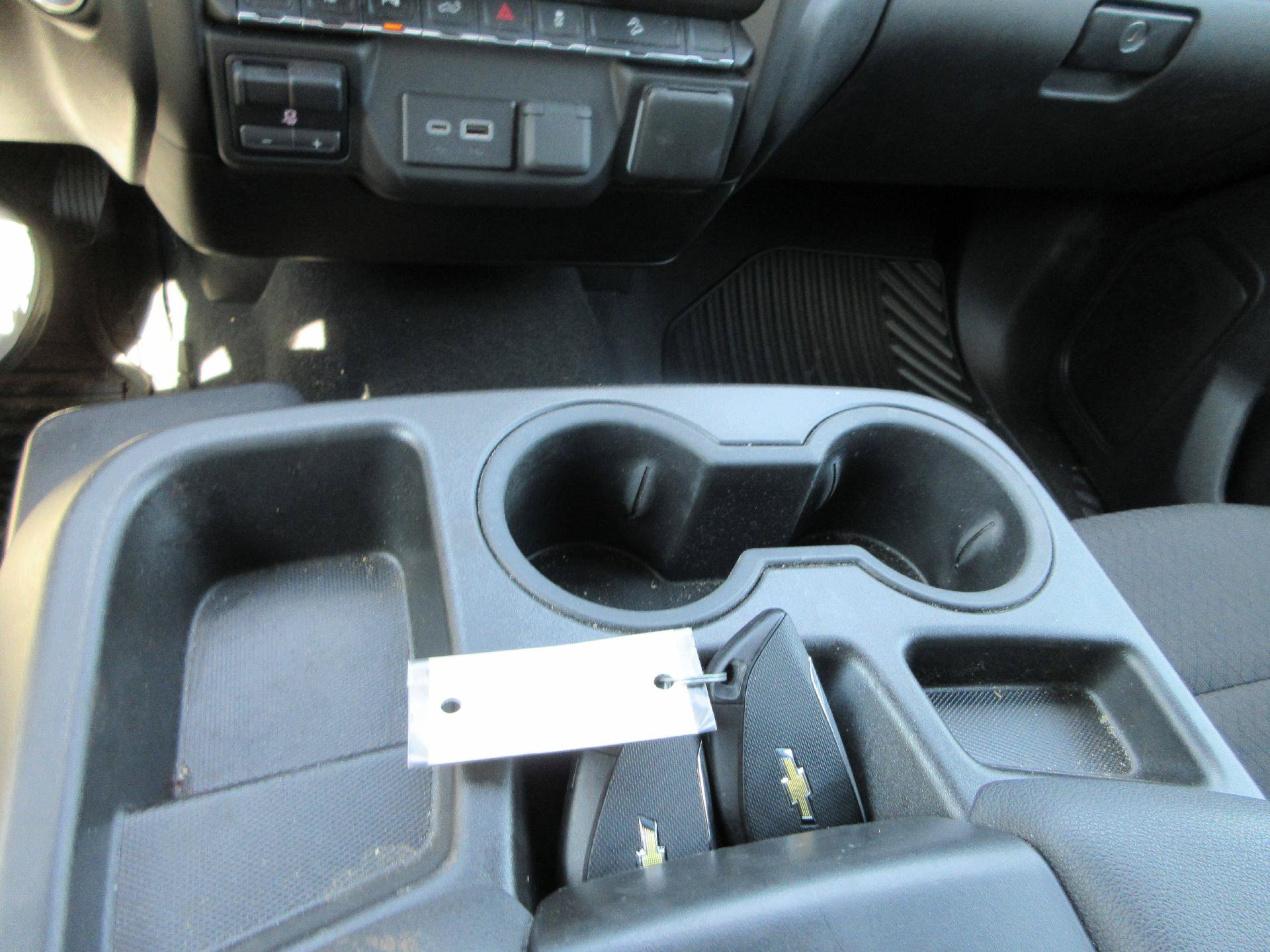 Used 2024 Chevrolet Silverado 2500 Custom w/ Custom Value Package AWD/4WD image 20