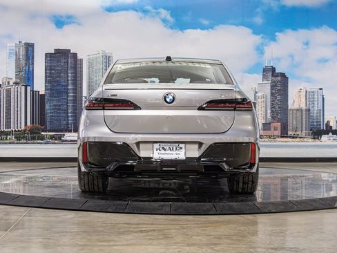 New 2026 BMW 740i xDrive 740i xDrive w/ Premium Package image 11