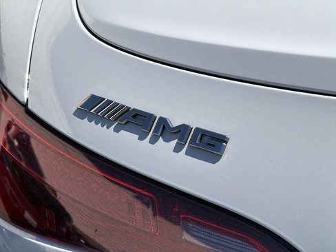 Used 2022 Mercedes-Benz SL 63 AMG 4MATIC image 30