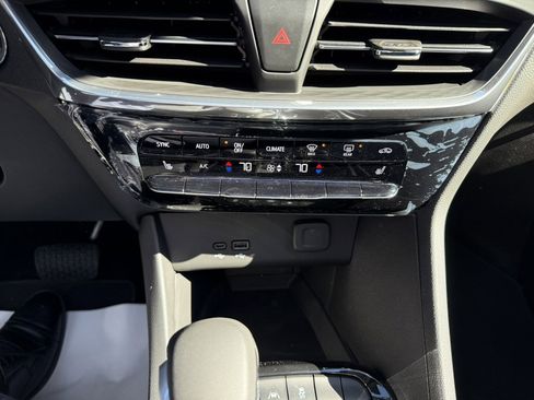 New 2026 Buick Encore GX Avenir w/ Avenir Convenience Package image 16