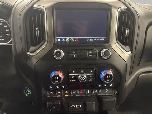 Used 2020 GMC Sierra 1500 Denali w/ Denali Premium Package AWD/4WD image 18