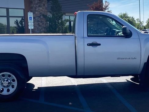 Used 2011 Chevrolet Silverado 1500 W/T AWD/4WD image 22