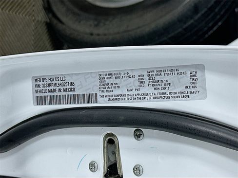 Used 2024 RAM 3500 Laramie image 36