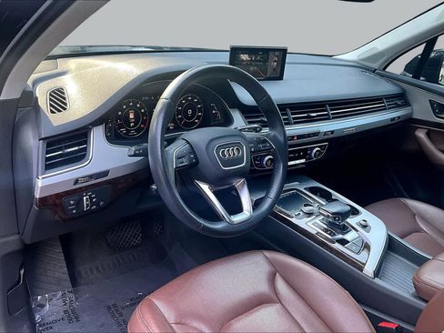 Used 2019 Audi Q7 2.0T Premium Plus AWD/4WD image 17