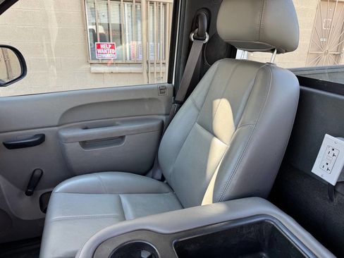 Used 2013 Chevrolet Silverado 2500 W/T image 15