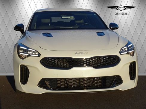 Used 2022 Kia Stinger GT-Line image 6