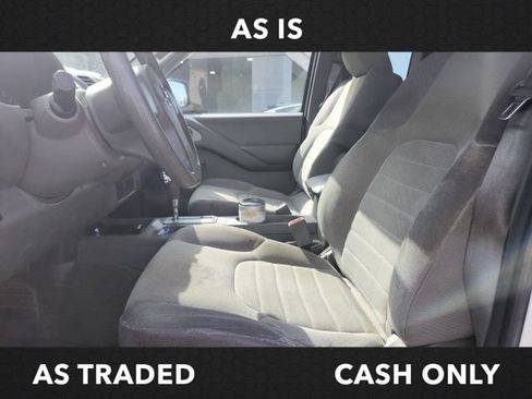 Used 2013 Nissan Frontier S RWD image 9