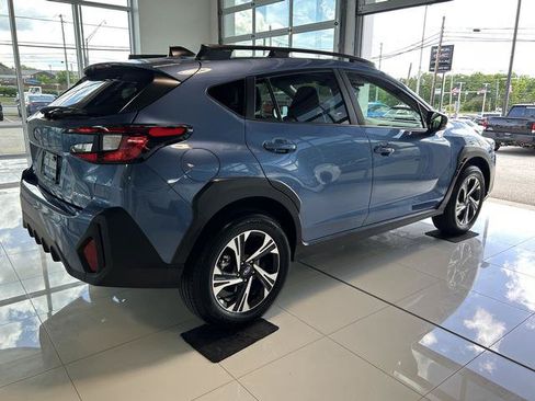Used 2024 Subaru Crosstrek 2.0i Premium AWD/4WD image 7