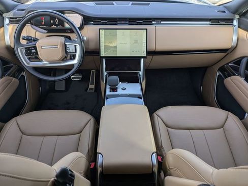 New 2026 Land Rover Range Rover Long Wheelbase SE image 14