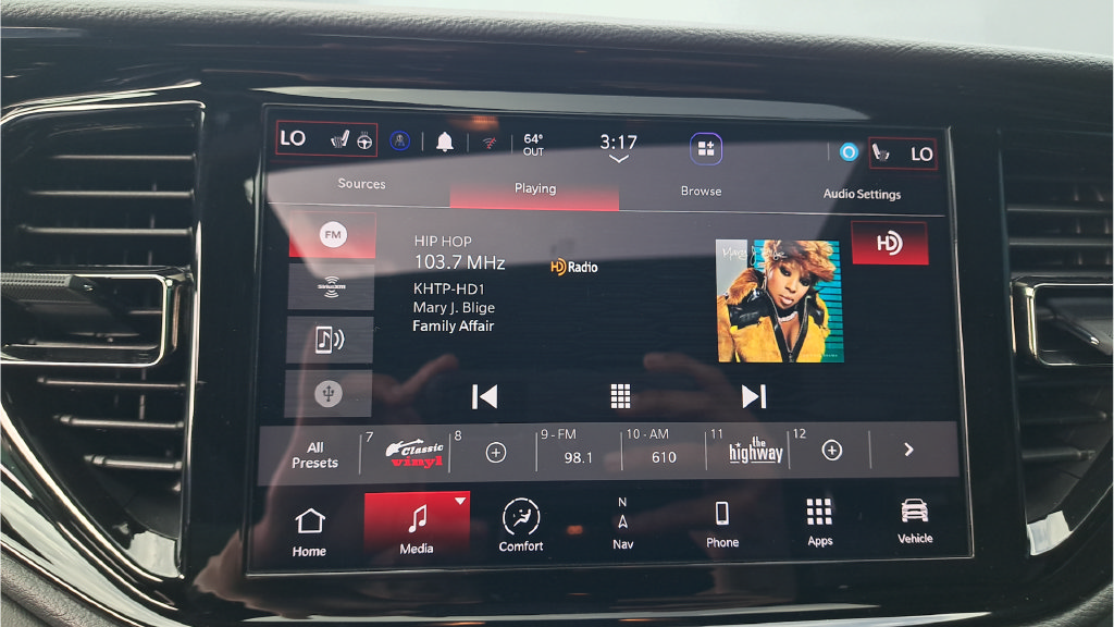 Used 2023 Dodge Durango R/T w/ Blacktop Package AWD/4WD image 20